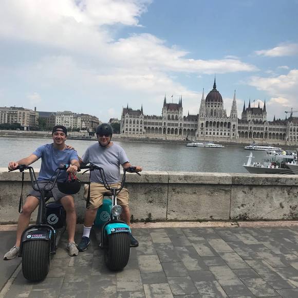 Meet your Posher, Chris - Picture 1 of 1